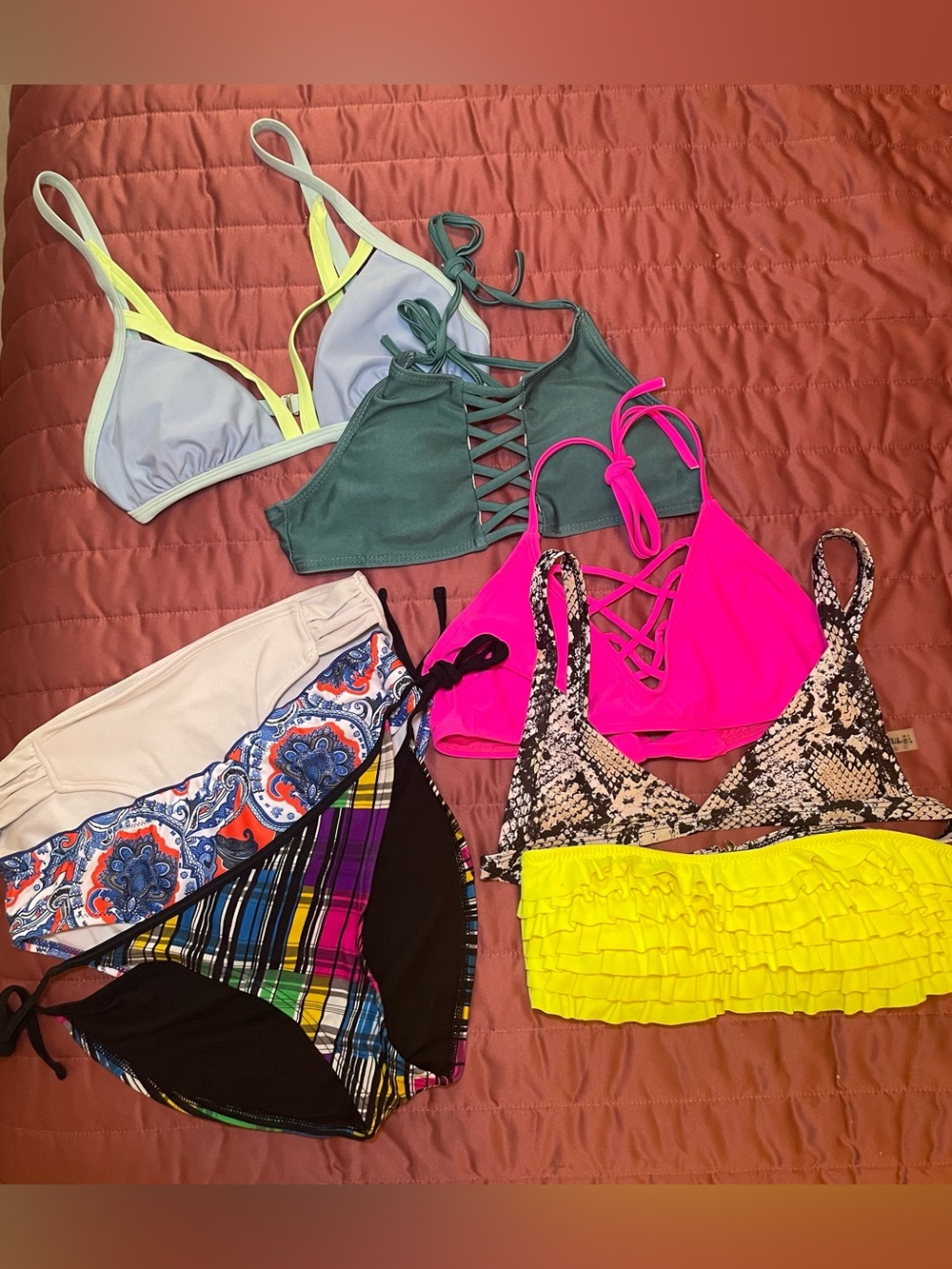 Women’s Bikini Swimwear Lot of 8 Bundle Size Small